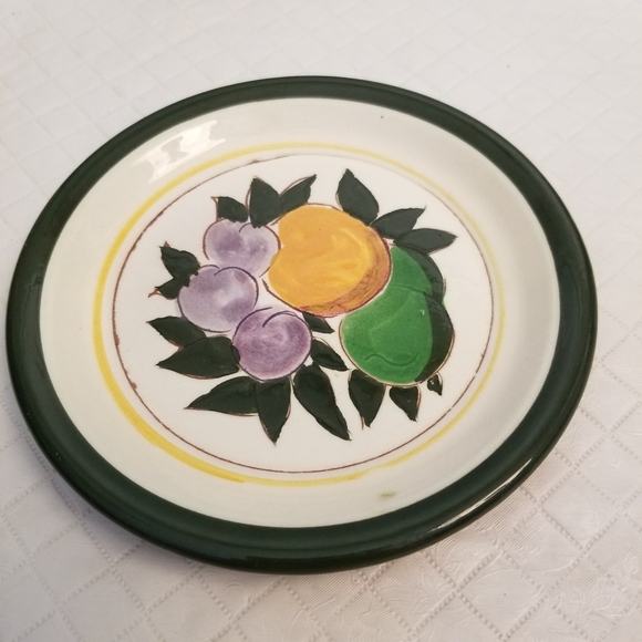 Stangl Pottery 5 Inch Fruit Plates  3798 & 3845 Trenton NJ - Picture 6 of 8
